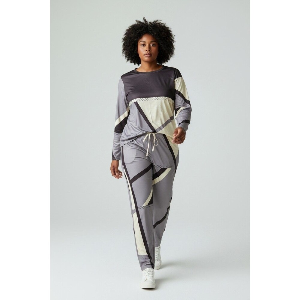 Women's 2-Piece Set with Geometric Prints